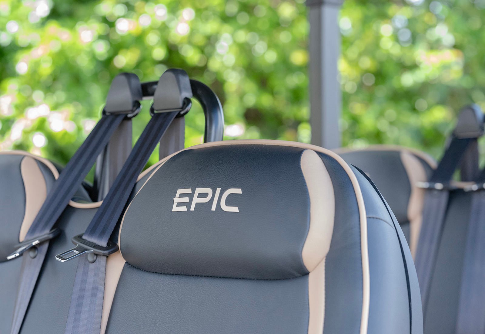EPIC-E40FX-Golf-Cart_23-4.jpg